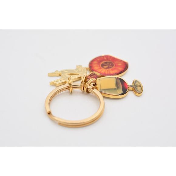 REMY MARTIN XO Charm Keychain Special Cognac Mini Bottle Gold Key Holder BinA16 - Picture 9 of 12